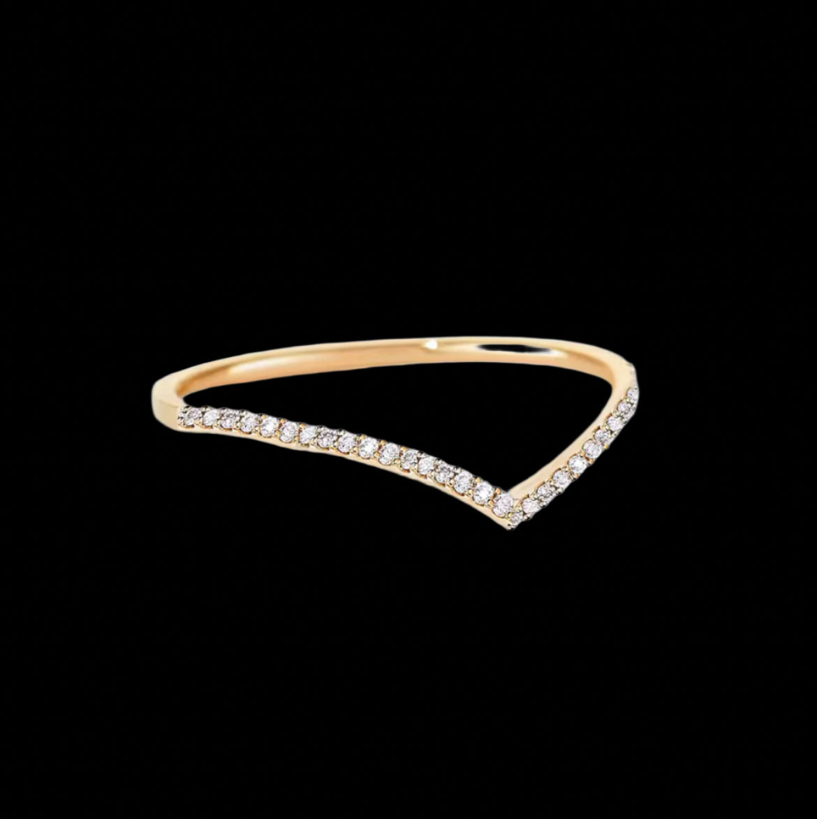 Moissanite arrow shaped ring